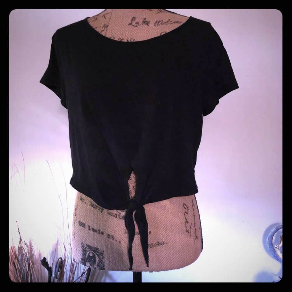 Black baby doll tee with lace back